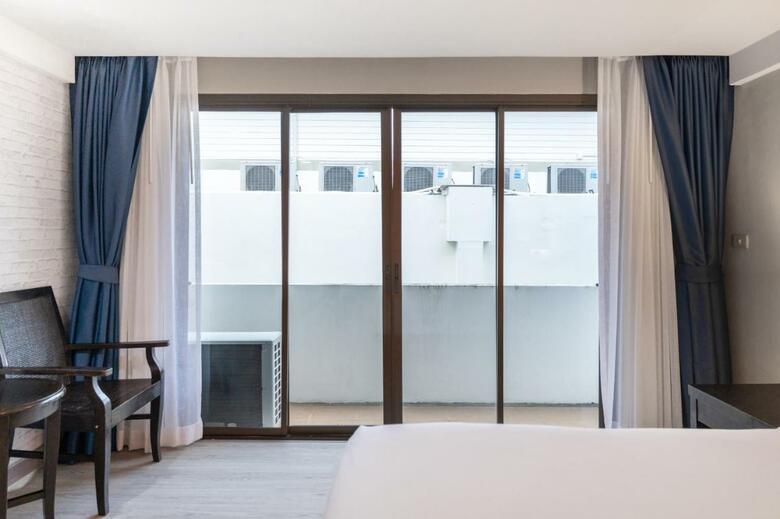 Hotel White Sand Resortel, Patong