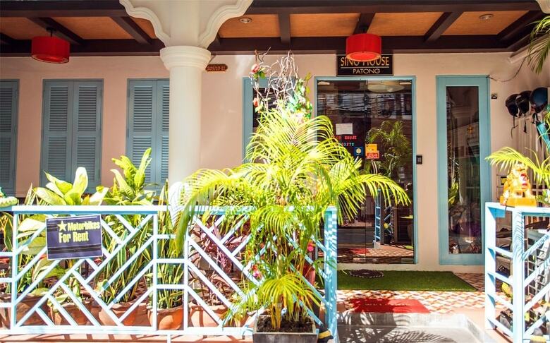 Hostal Sino House Patong