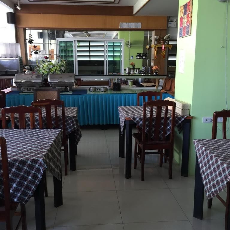 Greenharbor Hotel & Service Apartment