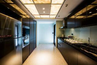 J Palace Residence