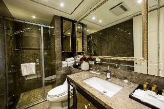 J Palace Residence