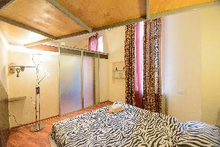 Hotel Kiev Accommodation Apart. On Mikhailovskiy Lane