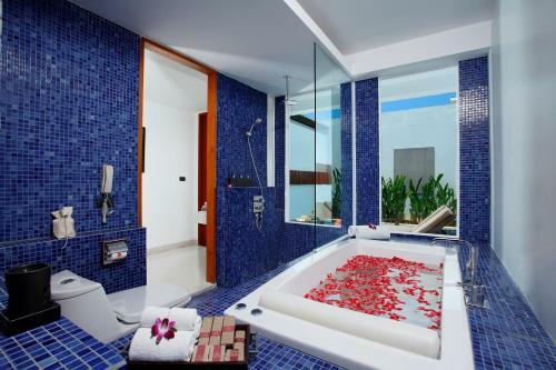 Hotel La Flora Resort Patong