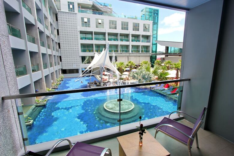 Hotel The Kee Resort & Spa