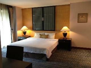 Hotel Gardengrove Suites Serviced Apartment
