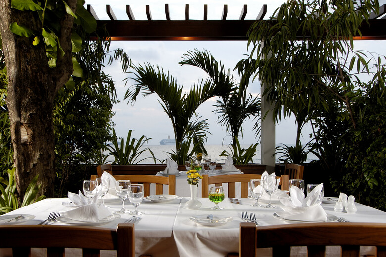 Hotel Sunset Beach Resort