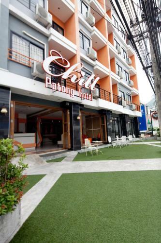 Chill Patong Hotel