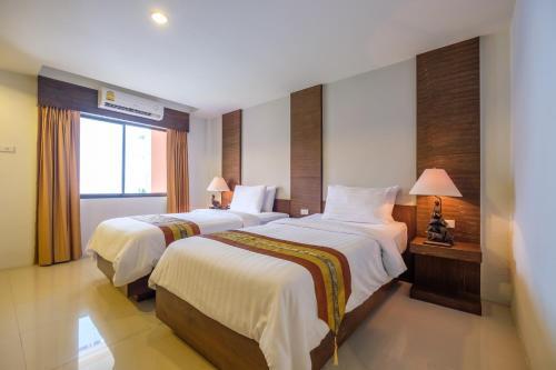 Dolphin Hotel Phuket