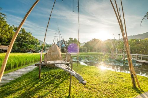 Dolphin Hotel Phuket
