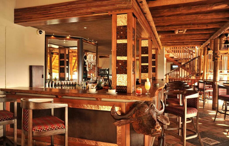 Hotel Victoria Falls Safari Suites