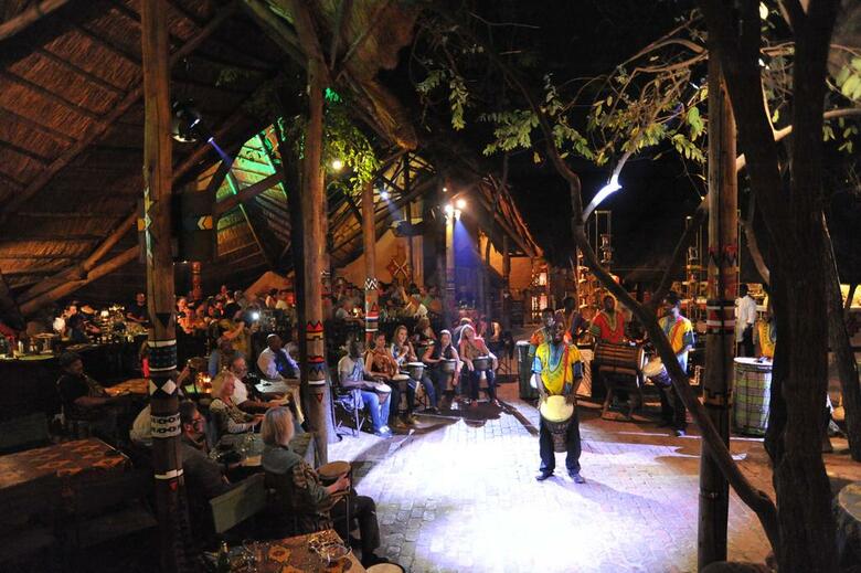 Hotel Victoria Falls Safari Suites