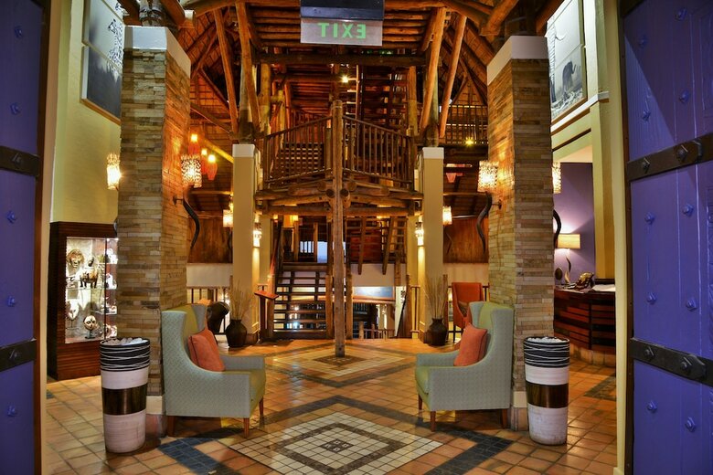 Hotel Victoria Falls Safari Suites