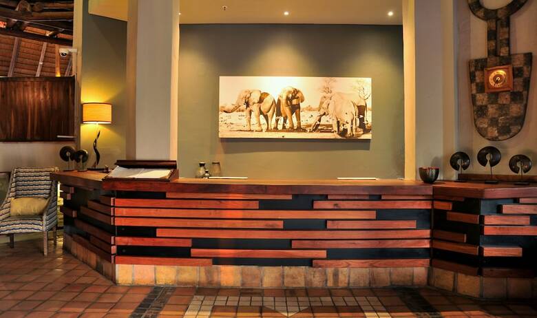 Hotel Victoria Falls Safari Suites