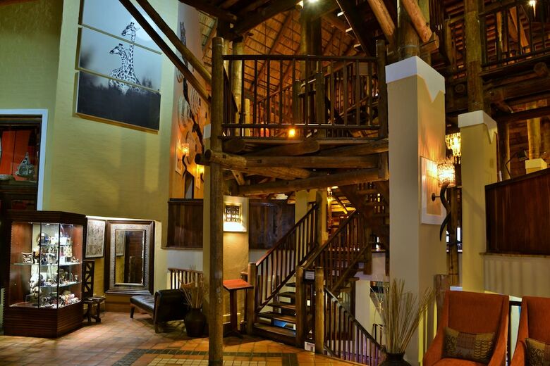 Hotel Victoria Falls Safari Suites