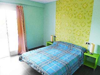 Hotel Santa Cruz - Two Bedroom