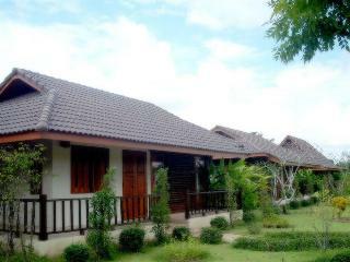 Hotel Ban Chomna Resort