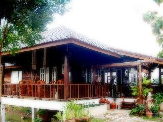 Hotel Ban Chomna Resort