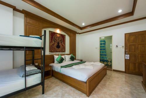 Hotel Magnific Guesthouse Patong
