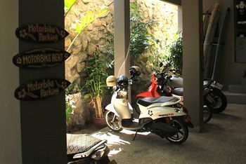 Hotel Baan Andaman Sea Surf