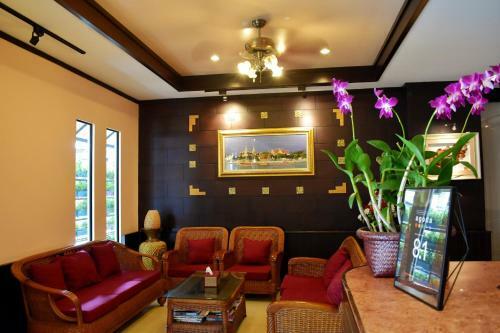 Hotel Outdoor Inn & Restaurant