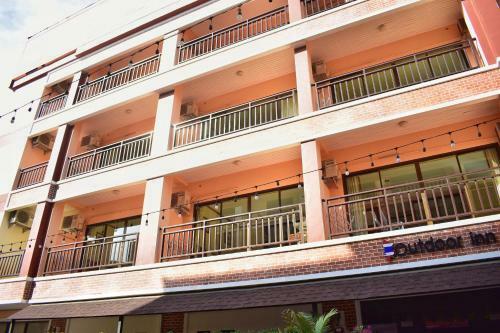 Hotel Outdoor Inn & Restaurant