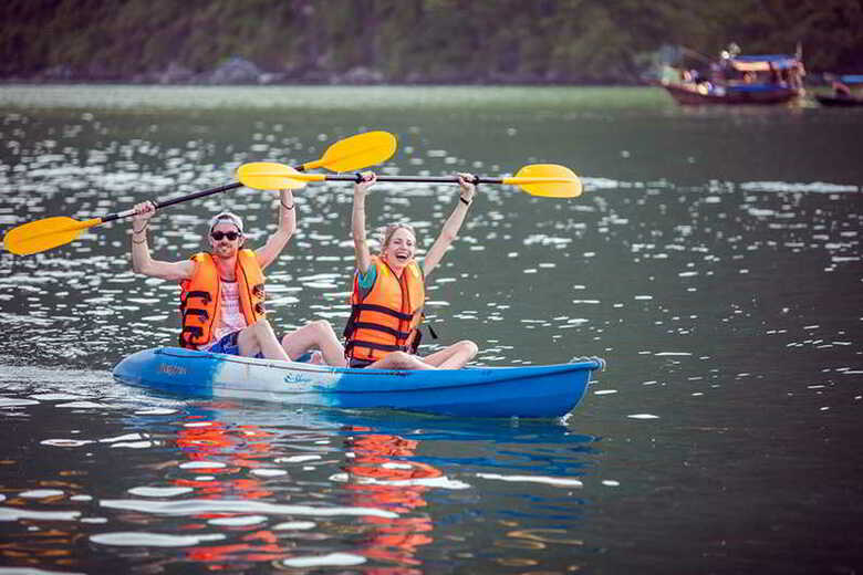 Hotel Bhaya Classic Cruises