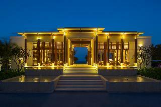 Hotel Fusion Resort Cam Ranh
