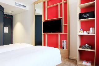 Hotel Ibis Saigon Airport