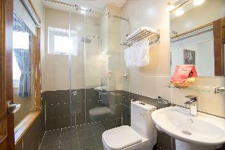 Hotel Reddoorz Plus Near Lotte Mart Cong Hoa