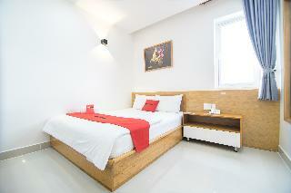 Hotel Reddoorz Plus Near Lotte Mart Cong Hoa