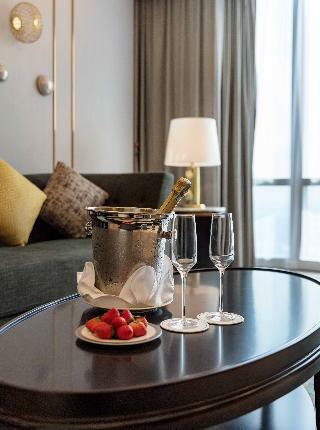 Hotel Vinpearl Luxury Landmark 81