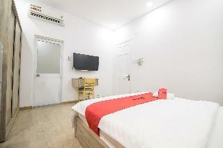 Hotel Reddoorz Plus @ Nguyen Van Troi