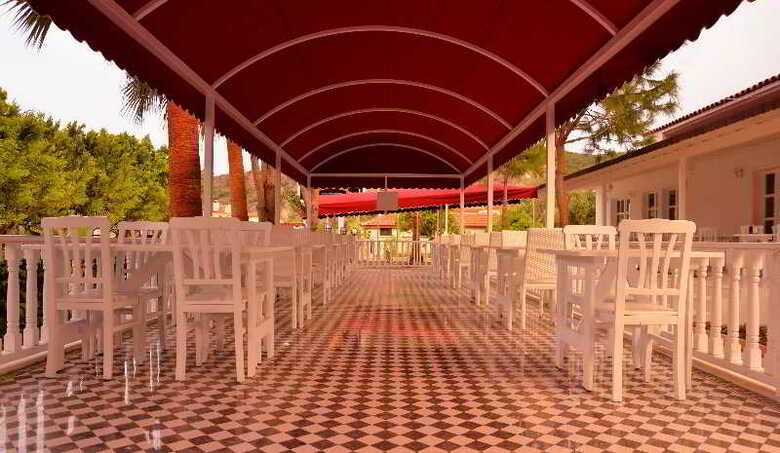 Hotel White Otel