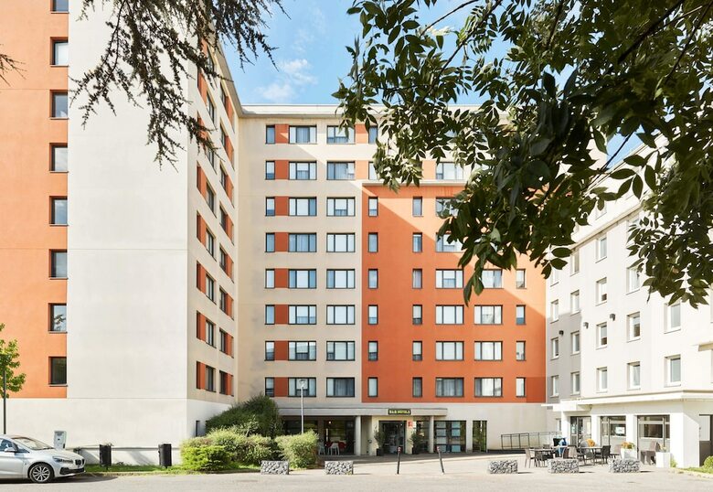B&B Hotel V�lizy Est