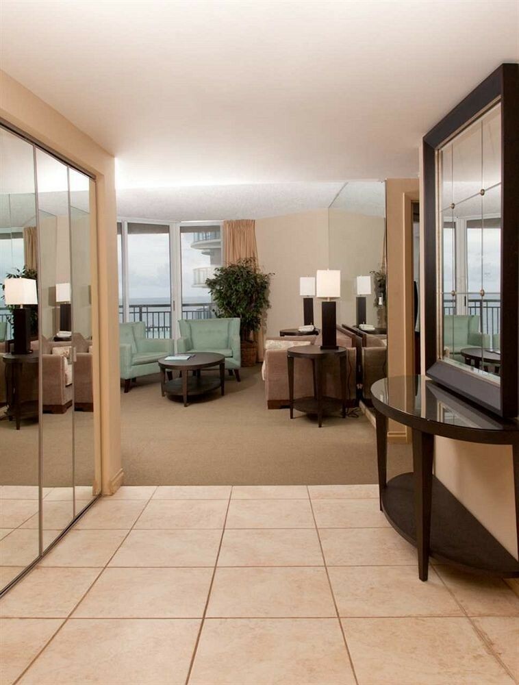 Hotel Doubletree Ocean Point Resort & Spa