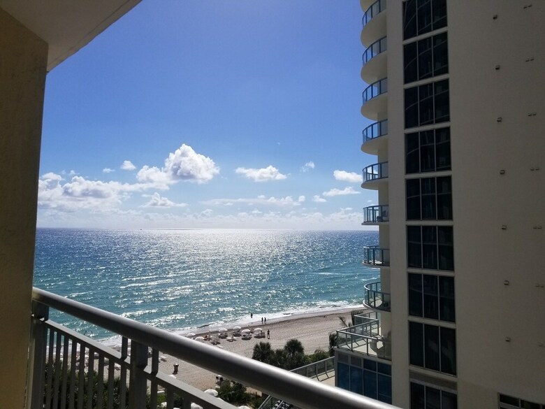 Hotel Doubletree Ocean Point Resort & Spa