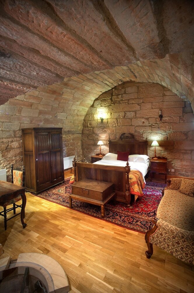 Hotel Dalhousie Castle