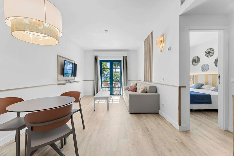 Hotel THB Tropical Island