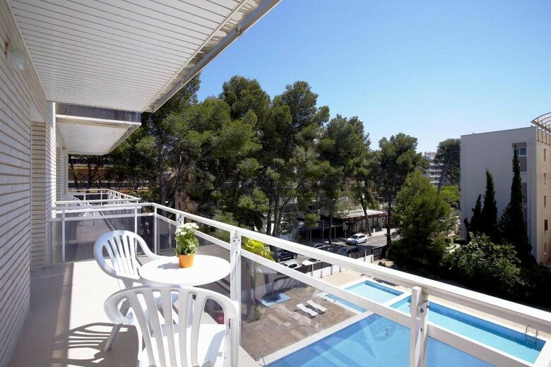 Apartamentos Intersalou Priorat