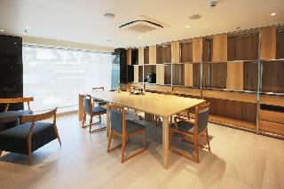 Zazz Urban Ho Chi Minh Hotel