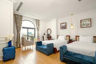 Ruby Light Hotel