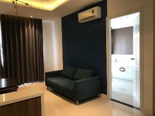 Elizabeth Hotel