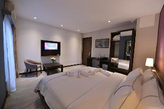Hanoi Emerald Waters Hotel Trendy