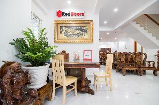 Hotel Reddoor Plus Near Gia Dinh Park