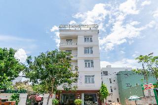 Oyo 301 Green Garden Residence Hotel