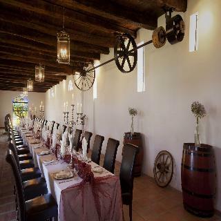Hotel Val Du Charron Wine & Olive Estate Coach House&spa
