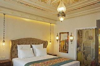 Hotel Boutique Azade Premier