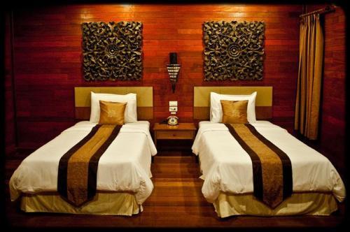 Hotel Ruenkanok Thaihouse Resort