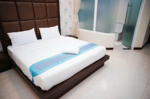 Hotel Roses Huahin