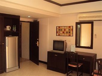 Hotel Royal Express Hua Hin By Compass Hospitality